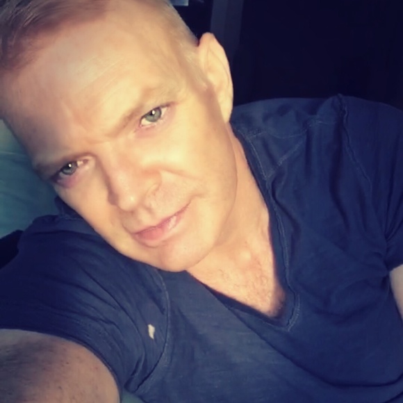 Meet your Posher, Mark - Picture 6 of 8